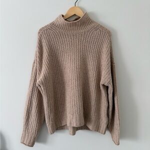 AMERICAN EAGLE | Ribbed Cowl-Neck Beige Knit Sweater